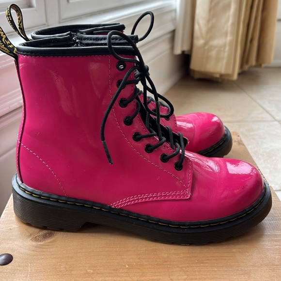 Doc Martens Air Wair Pink 8 hole Boots - Picture 4 of 11